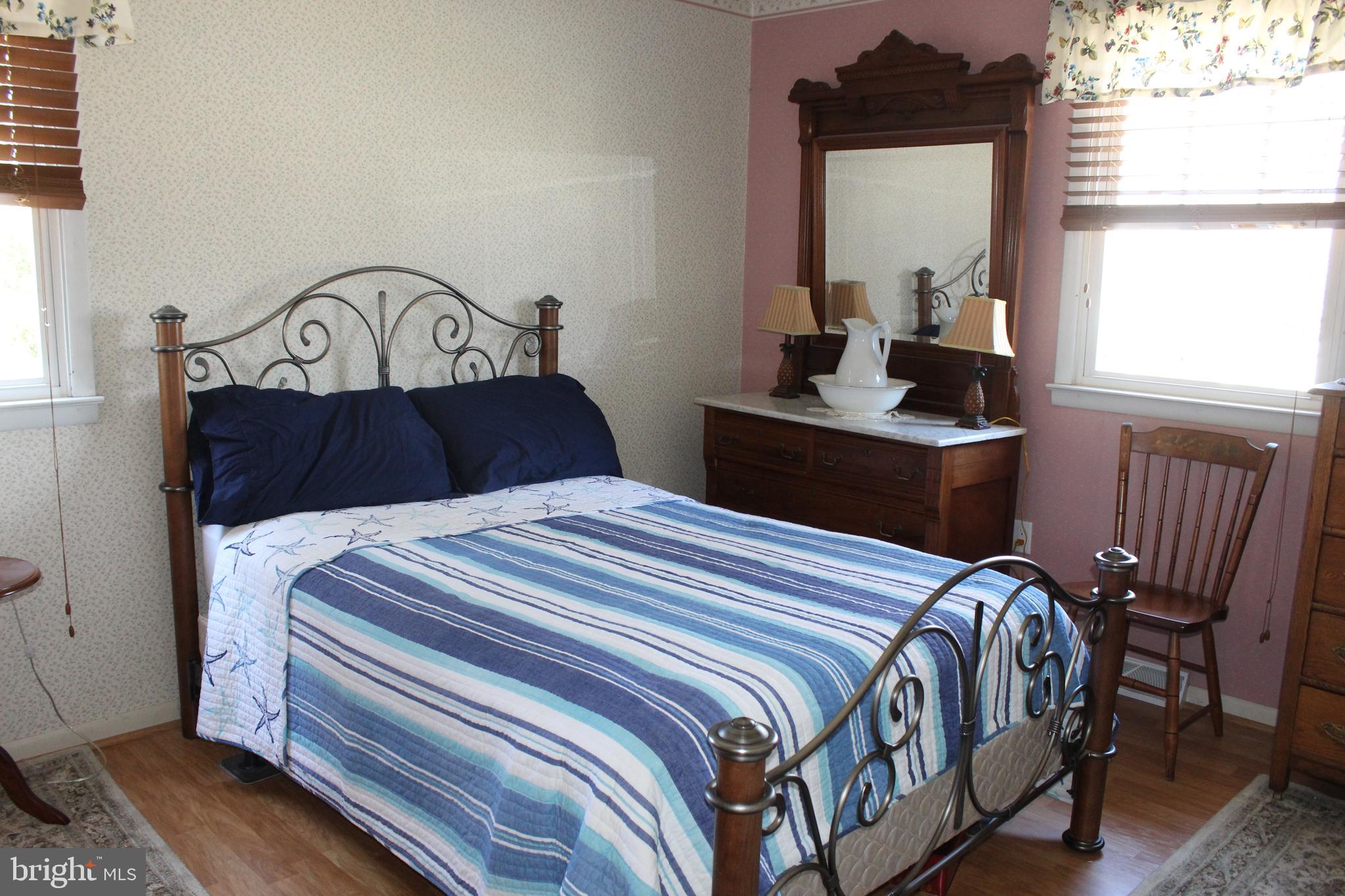 328 Longmeadow Road Lancaster, PA 17601 - Photo 22 of 38 Bedroom 2