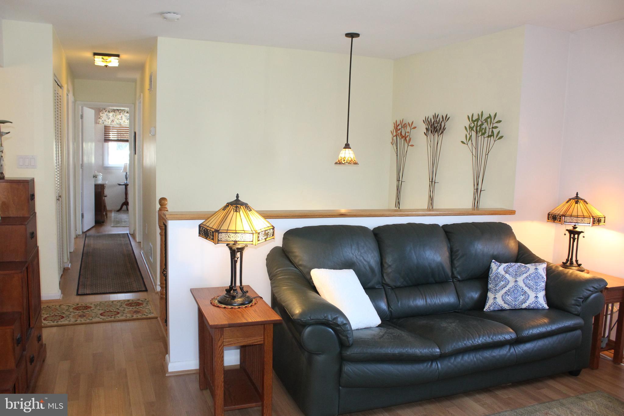 328 Longmeadow Road Lancaster, PA 17601 - Photo 5 of 38 Living Room