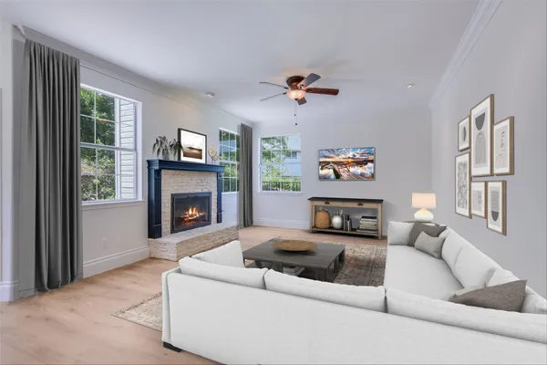 $915,000 | 7716 Lakewood Drive, Austin, TX 78750
