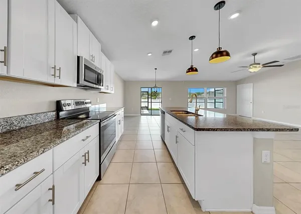 $375,000 | 13041 Majestic Garden Lane, Riverview, FL 33579
