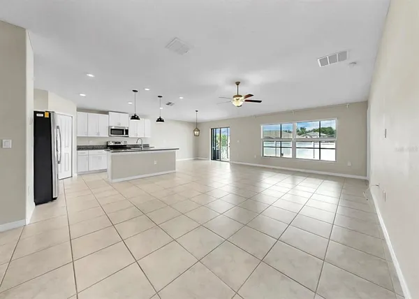 $375,000 | 13041 Majestic Garden Lane, Riverview, FL 33579