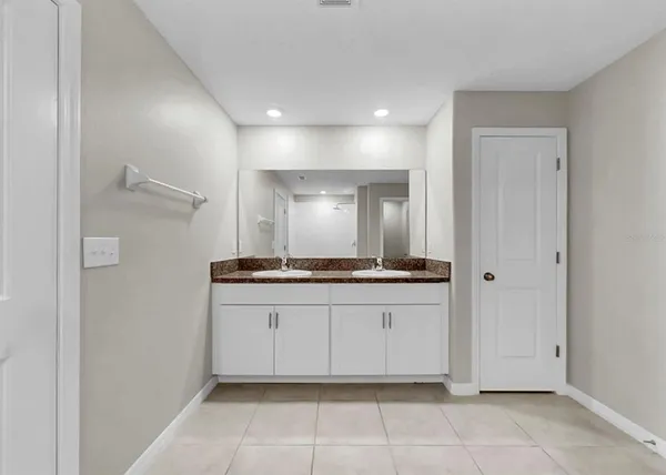 $375,000 | 13041 Majestic Garden Lane, Riverview, FL 33579