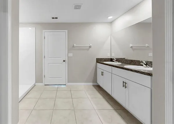 $375,000 | 13041 Majestic Garden Lane, Riverview, FL 33579