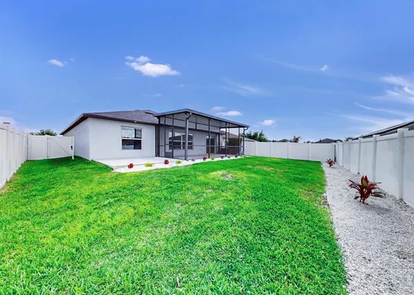 $375,000 | 13041 Majestic Garden Lane, Riverview, FL 33579