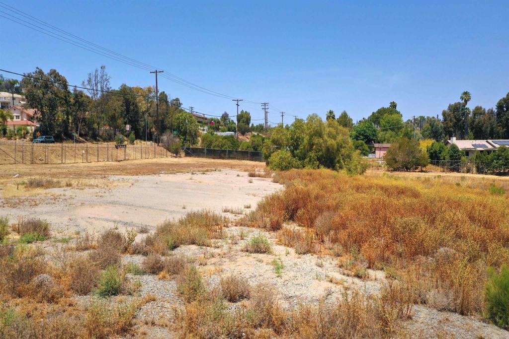 0 Hillsdale Road El Cajon, CA 92019 - Photo 28 of 30 a view of a yard with trees