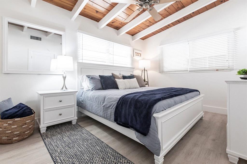 6006 Midnight Pass Road, Unit 14 Sarasota, FL 34242 - Photo 11 of 30