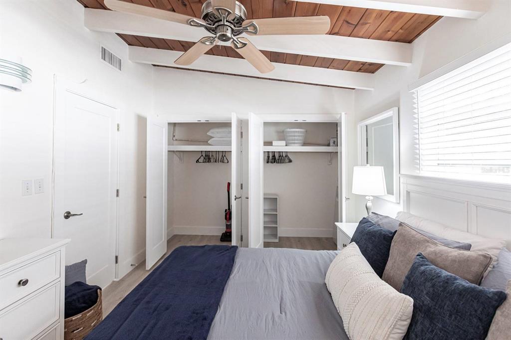 6006 Midnight Pass Road, Unit 14 Sarasota, FL 34242 - Photo 14 of 30