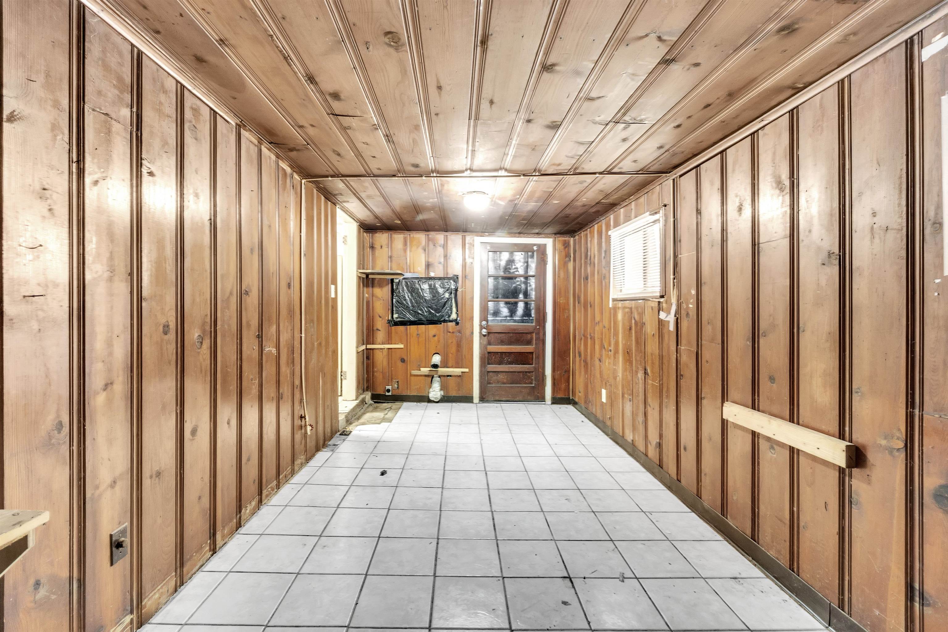 1638 Helsley Road Memphis, TN 38108 - Photo 11 of 14 Gallery Image 11