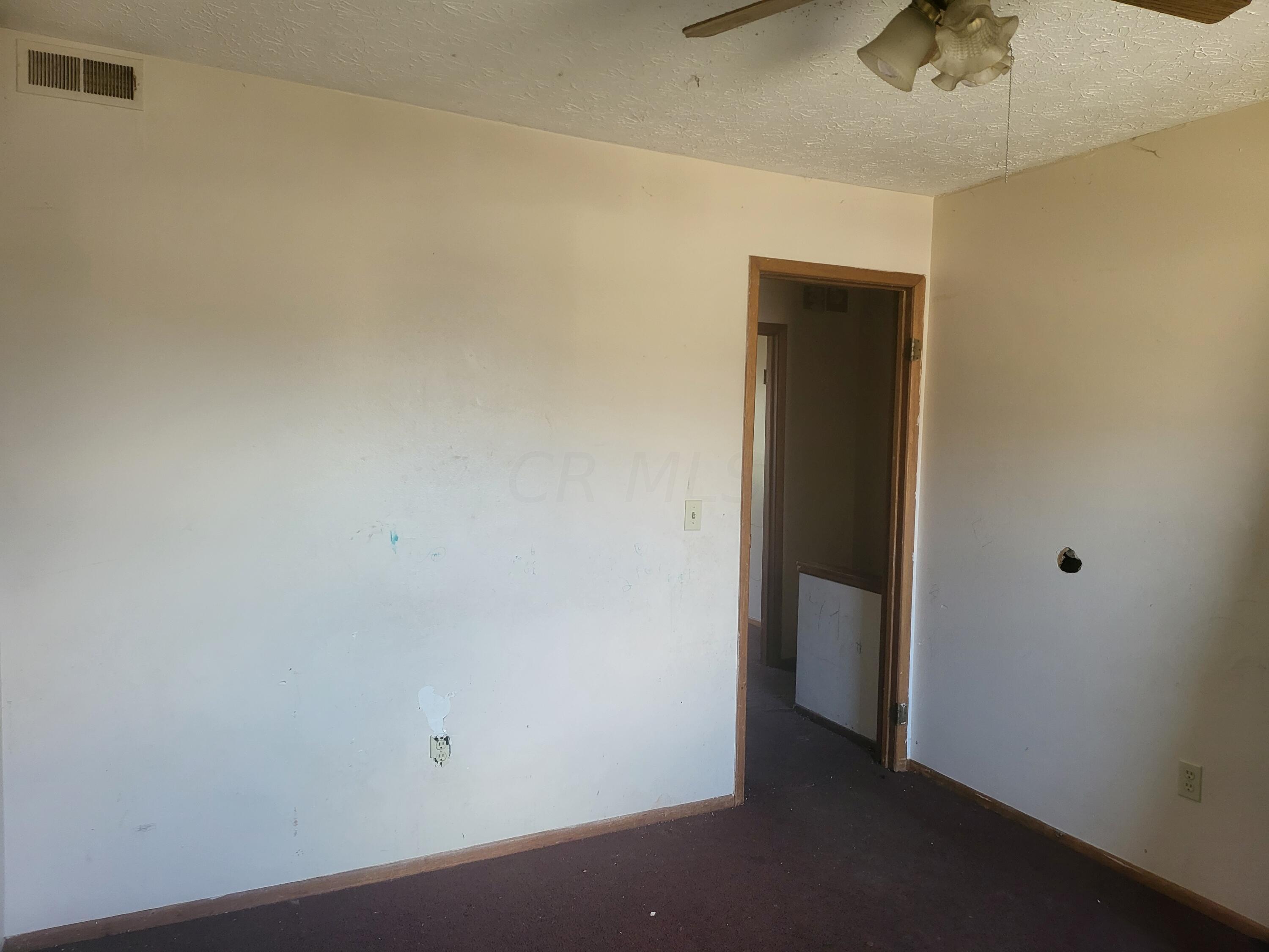 6852-6858 Garden Terrace Road Columbus, OH 43229 - Photo 13 of 27 20221125_120808