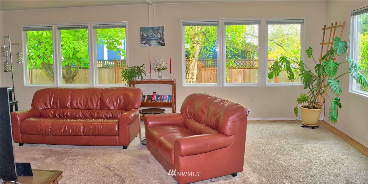 2586 Finkbonner Road Bellingham, WA 98226 - Photo 14 of 25 Gallery Image 14