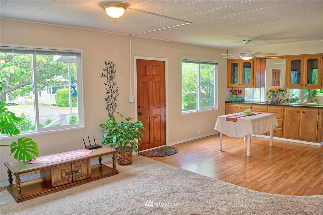 2586 Finkbonner Road Bellingham, WA 98226 - Photo 16 of 25 Gallery Image 16
