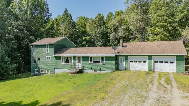 $200,000 | 85 Dawes Road, Dover Foxcroft, ME 04426