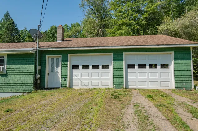 $200,000 | 85 Dawes Road, Dover Foxcroft, ME 04426