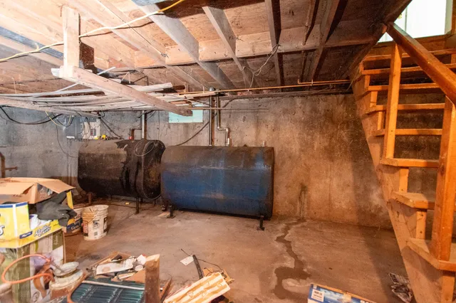 $200,000 | 85 Dawes Road, Dover Foxcroft, ME 04426