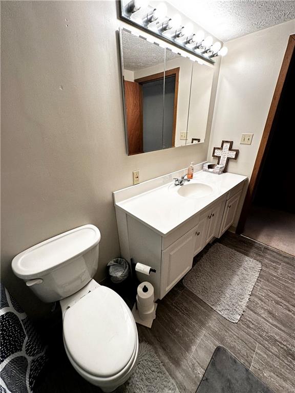 1205 Dutilh Road, Unit 1 Cranberry Township, PA 16066 - Photo 20 of 32 a bathroom with a toilet sink and mirror
