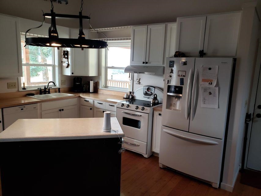 2694 Bridgeman-Rettinger Road Kettle Falls, WA 99141 - Photo 4 of 42 Gallery Image 4