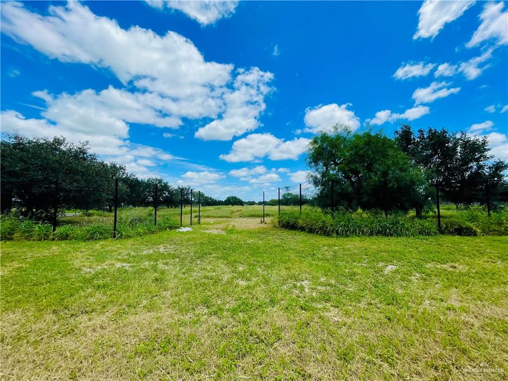 8916 Mile 20 Road Edcouch, TX 78538 - Photo 2 of 10