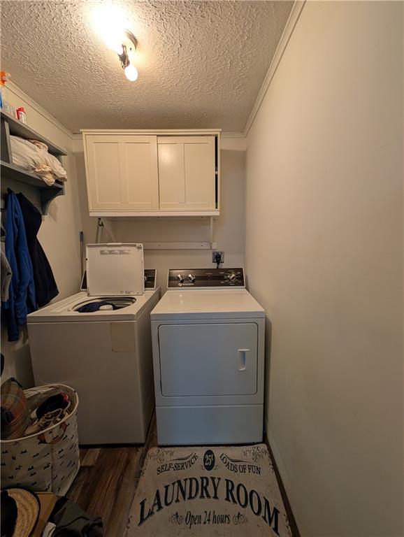 3046 Oneida Valley Road Hilliards, PA 16040 - Photo 7 of 28 Laundry on the Main Floor