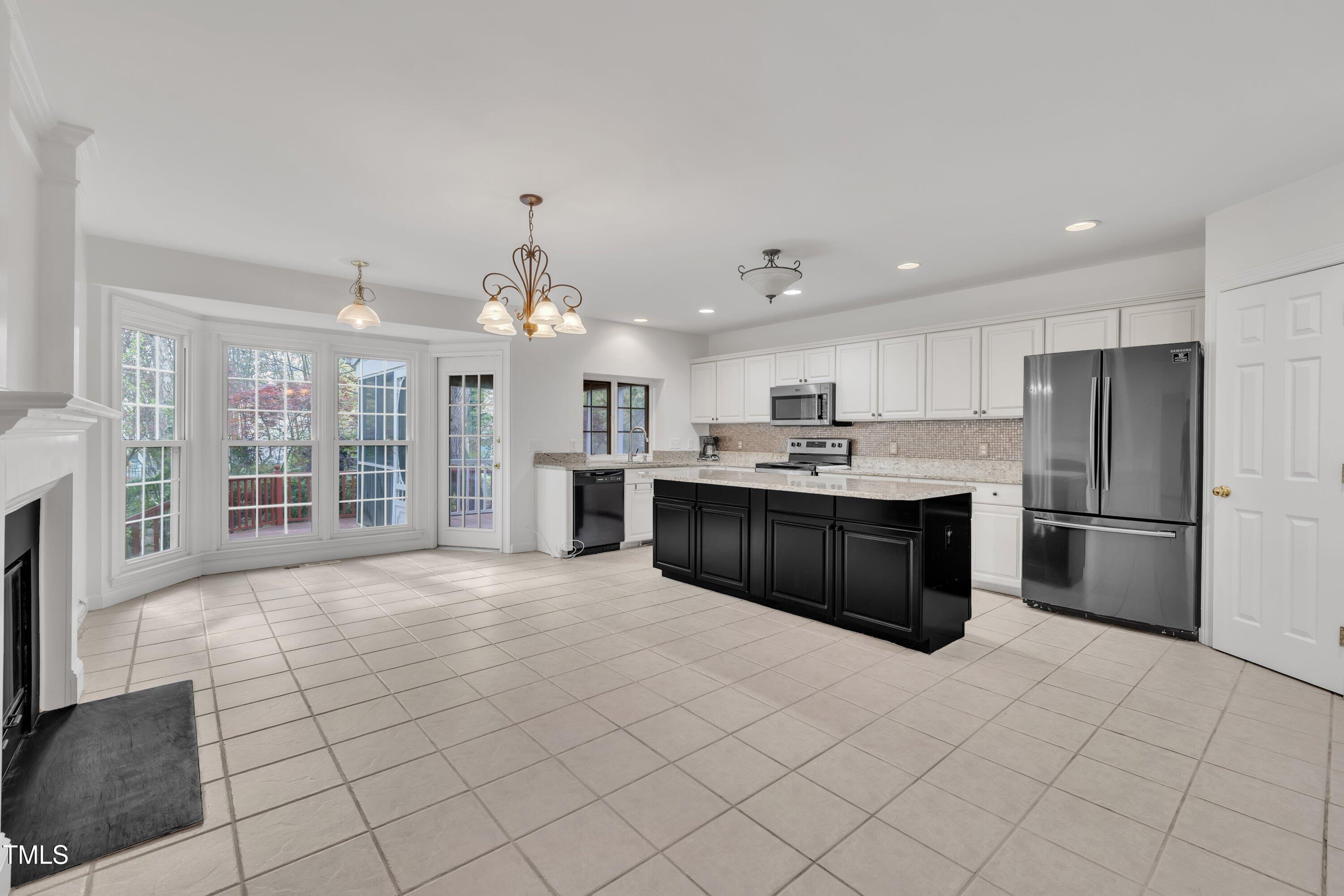 4 Taulton Court Durham, NC 27705 - Photo 14 of 56 15-4 Taulton Ct-26