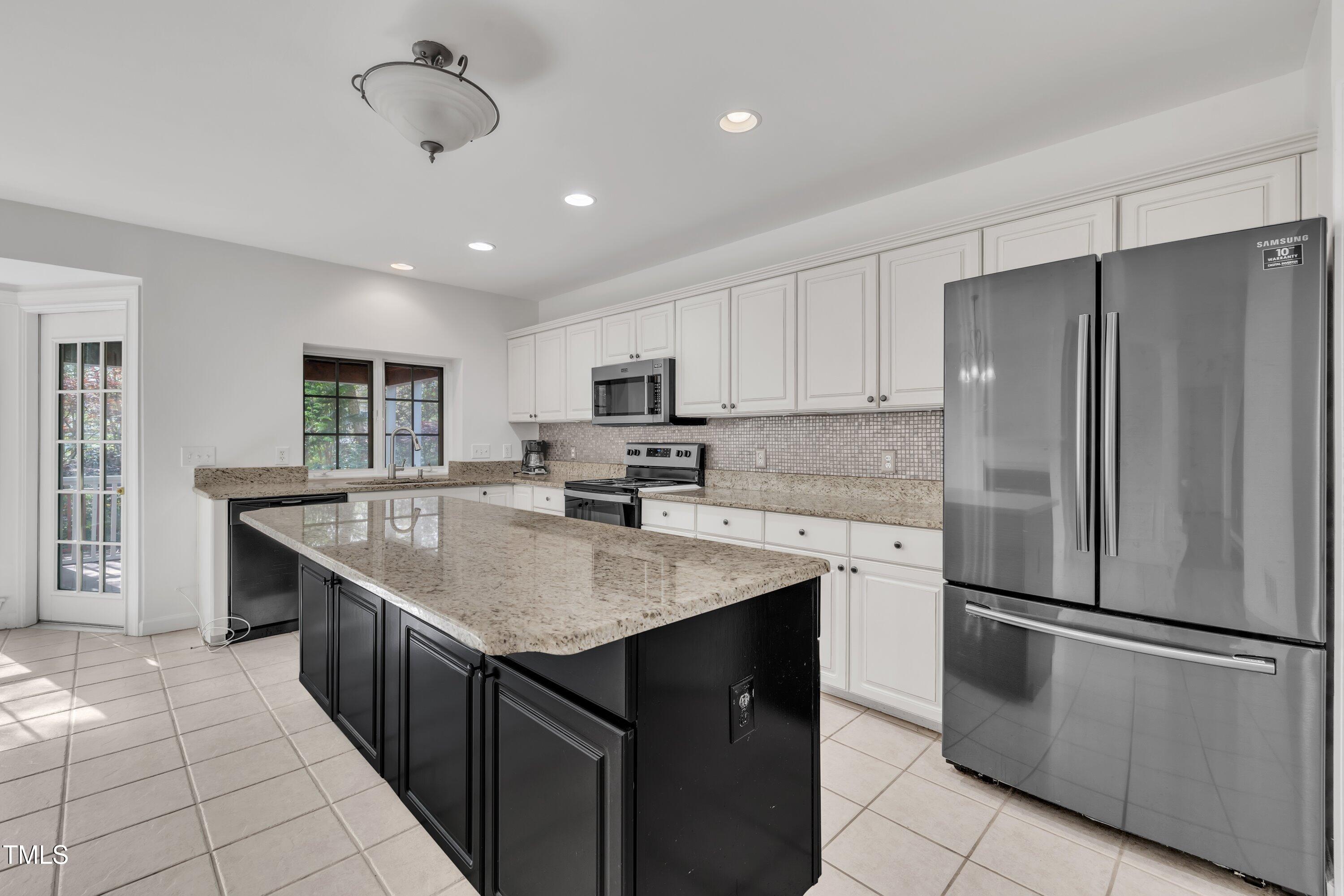 4 Taulton Court Durham, NC 27705 - Photo 18 of 56 19-4 Taulton Ct-30