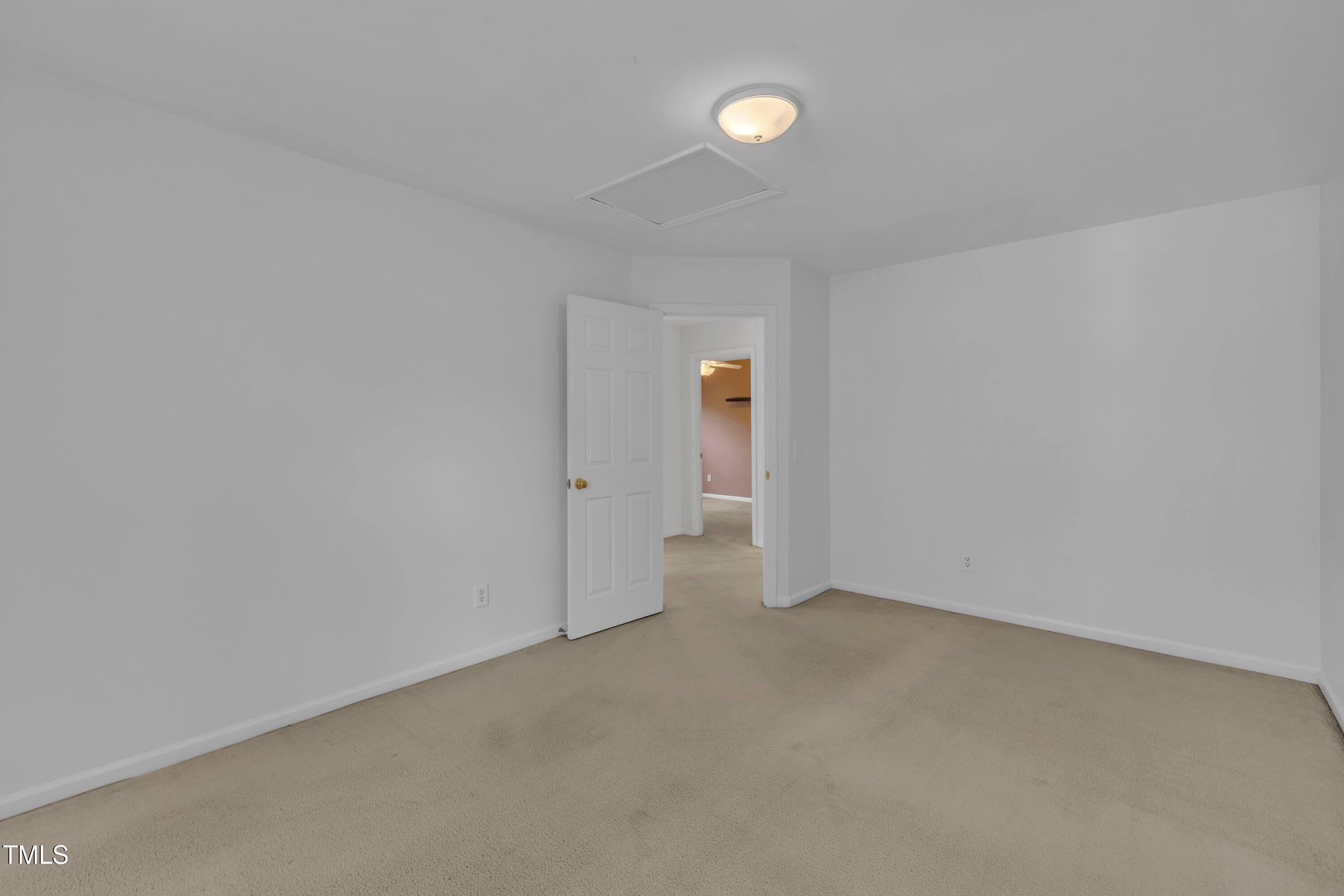 4 Taulton Court Durham, NC 27705 - Photo 47 of 56 49-4 Taulton Ct-60