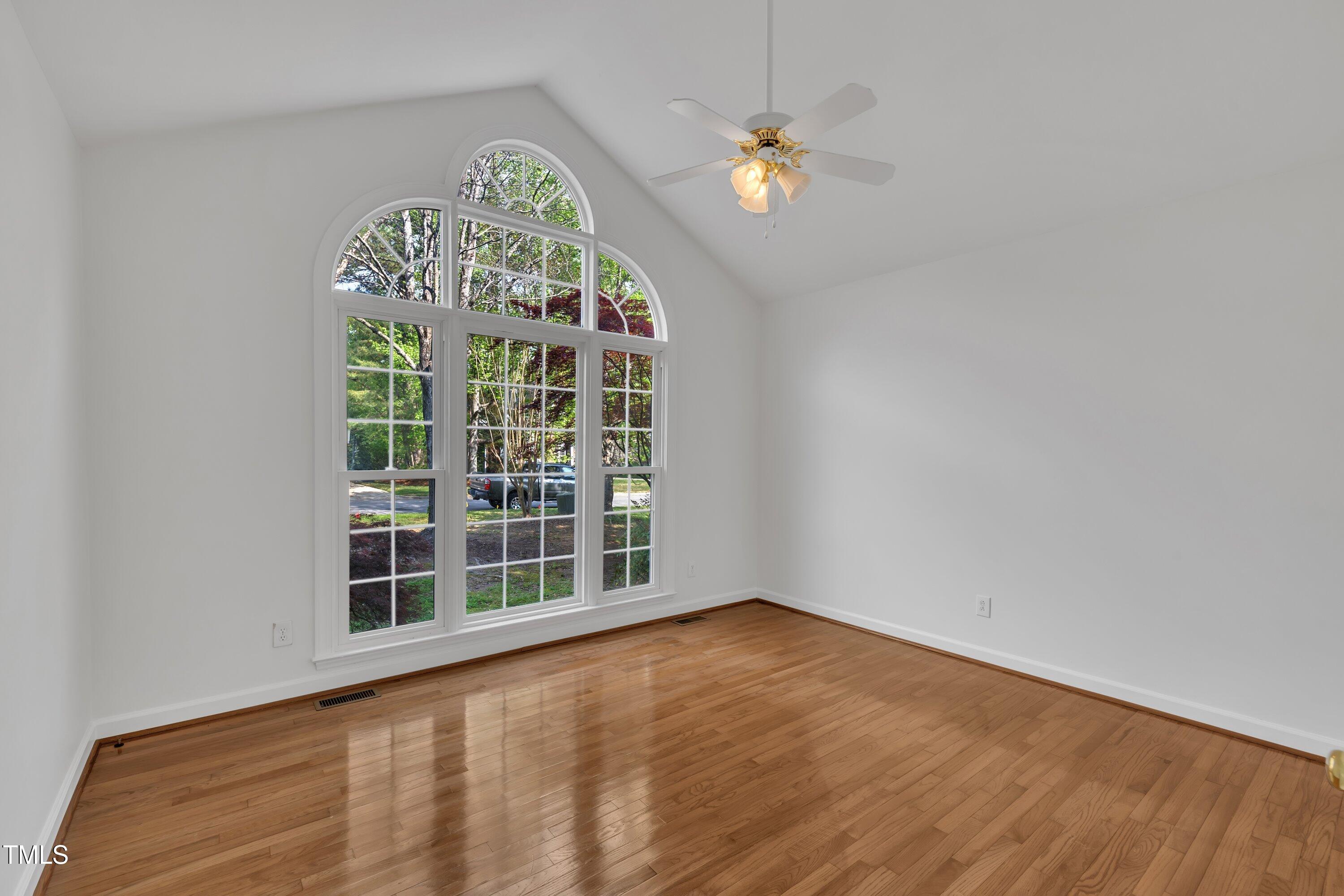 4 Taulton Court Durham, NC 27705 - Photo 9 of 56 10-4 Taulton Ct-21