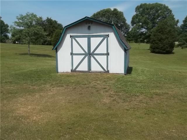 127 Bowen Road Hohenwald, TN 38462 - Photo 6 of 12 Storage Building