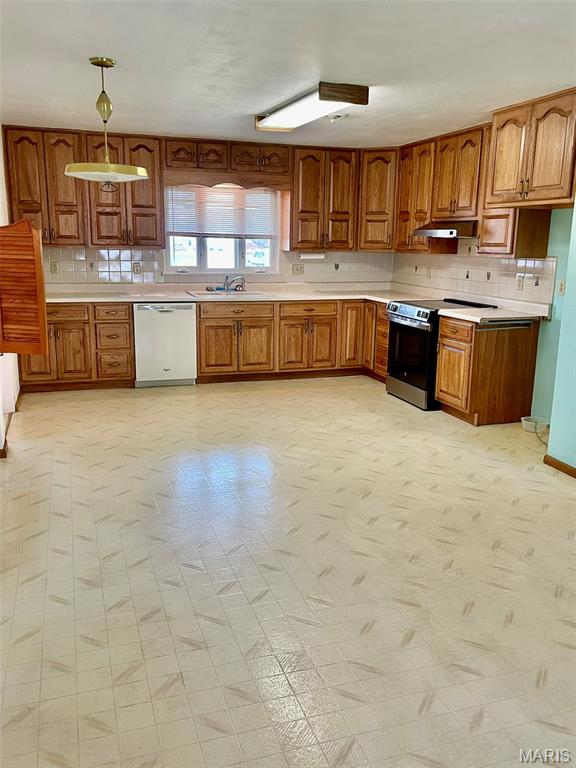 313 Sanders Street Bethalto, IL 62010 - Photo 6 of 21