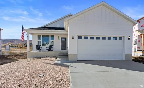 $585,000 | 2179 South Beachcomber Lane, Unit 2, Garden City, UT 84028