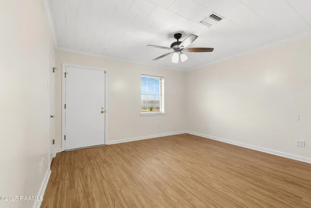 $2,500 | 412 Colonial Drive, Lafayette, LA 70506