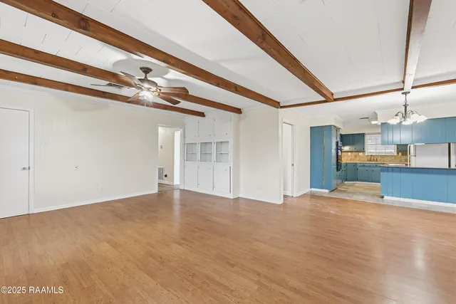 $2,500 | 412 Colonial Drive, Lafayette, LA 70506