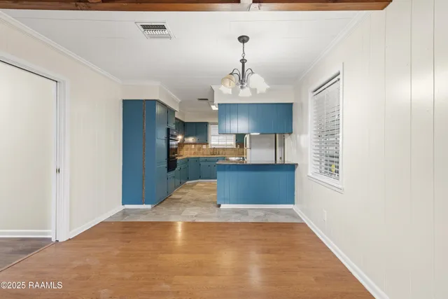 $2,500 | 412 Colonial Drive, Lafayette, LA 70506