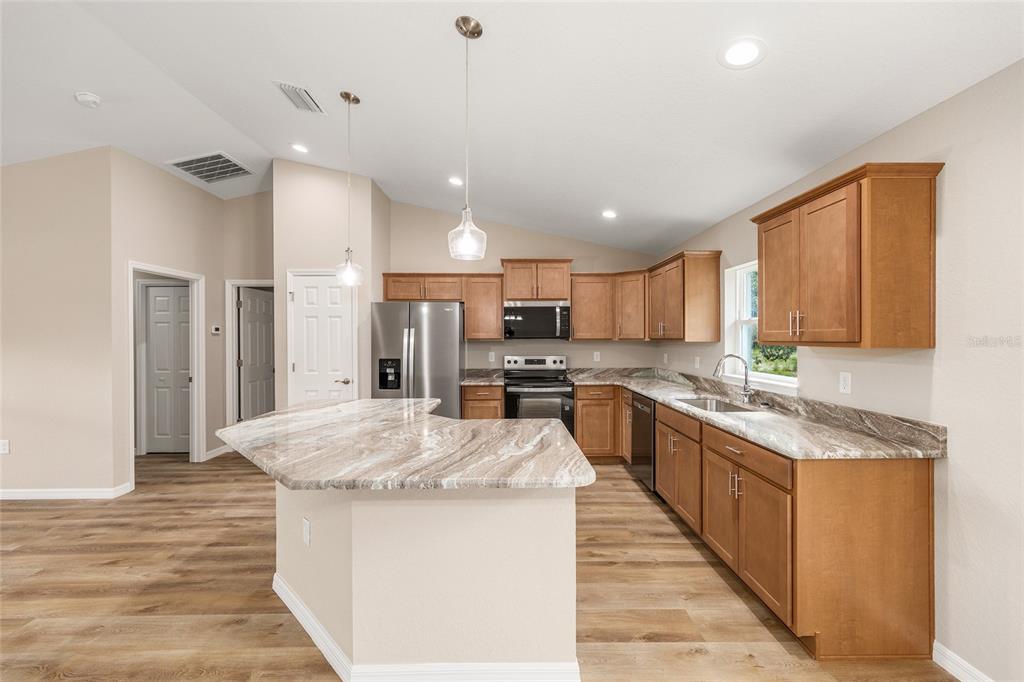 8955 Southwest 139th Street Ocala, FL 34473 - Photo 10 of 25