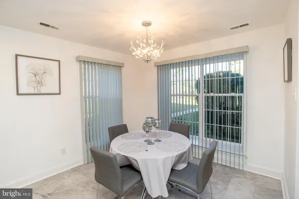 $2,200 | 33-48 Dogwood Lane, Unit C7, Horsham, PA 19044