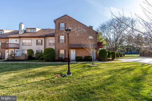 $2,200 | 33-48 Dogwood Lane, Unit C7, Horsham, PA 19044
