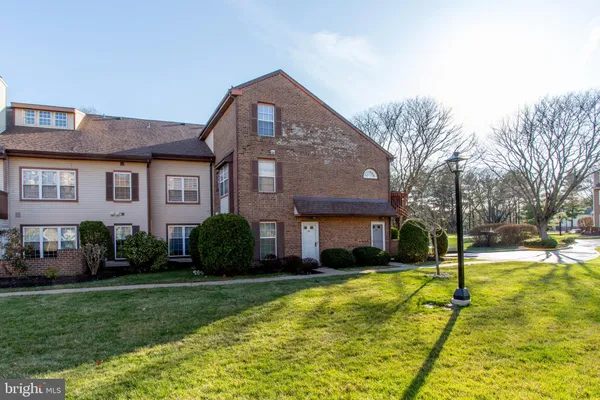 $2,200 | 33-48 Dogwood Lane, Unit C7, Horsham, PA 19044