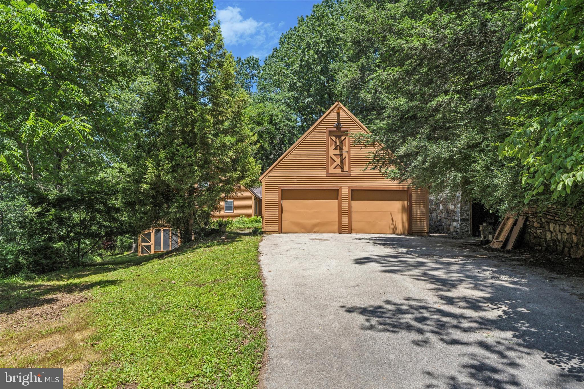 1760 Pickering Road Phoenixville, PA 19460 - Photo 28 of 45 2 Car detached garage