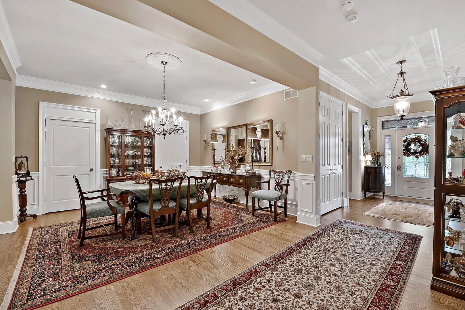 1036 Ridgeview Drive Inverness, IL 60010 - Photo 5 of 35 a view of a dining room with furniture