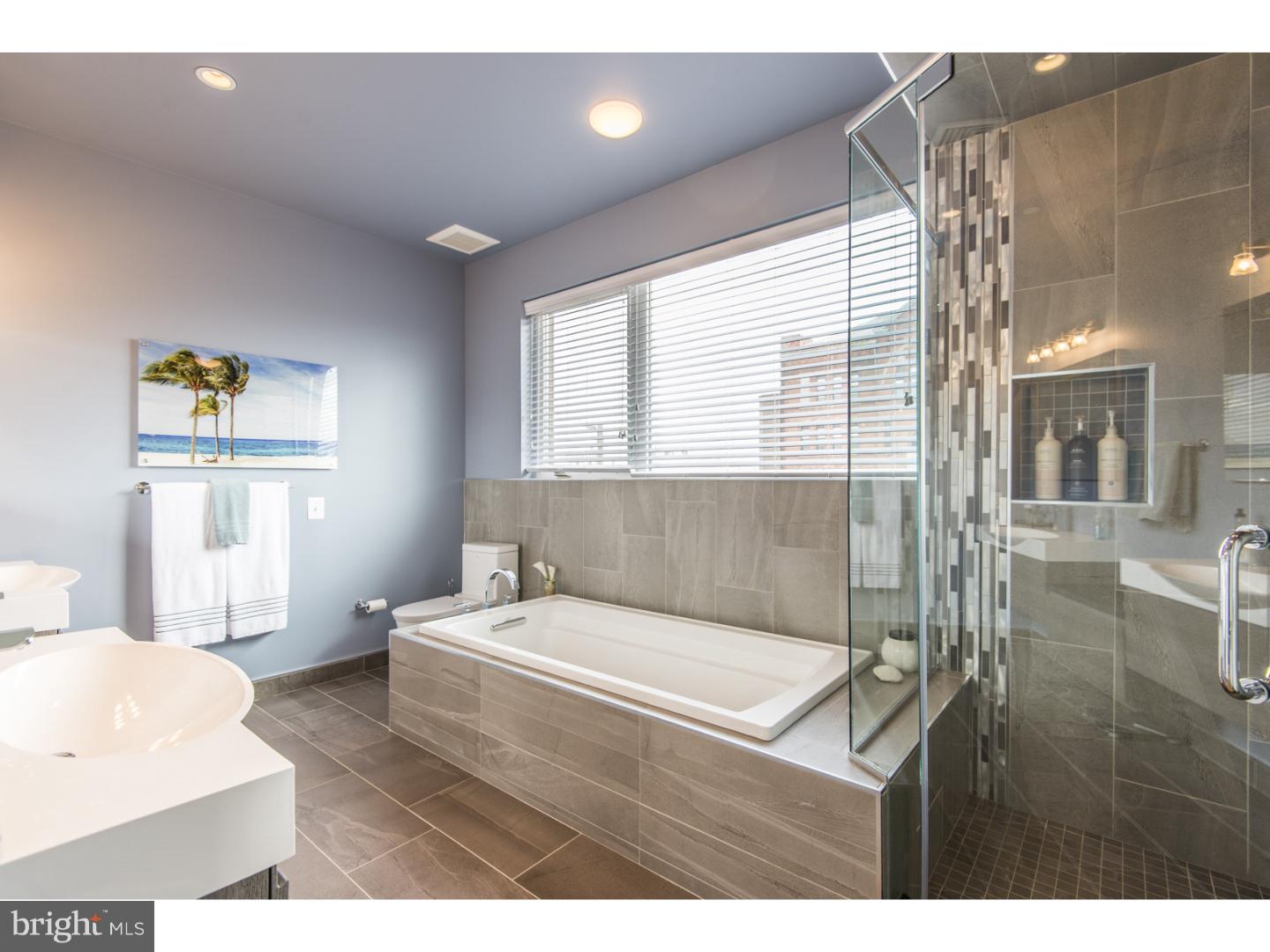 307-9 Reed Street, Unit C Philadelphia, PA 19147 - Photo 13 of 25