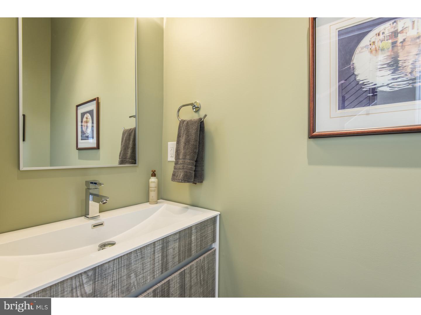 307-9 Reed Street, Unit C Philadelphia, PA 19147 - Photo 20 of 25