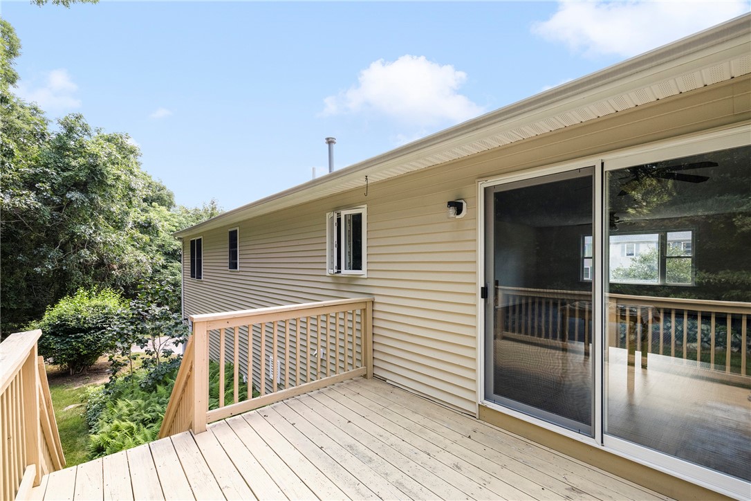 22 Jolly Lane Westerly, RI 02891 - Photo 16 of 26