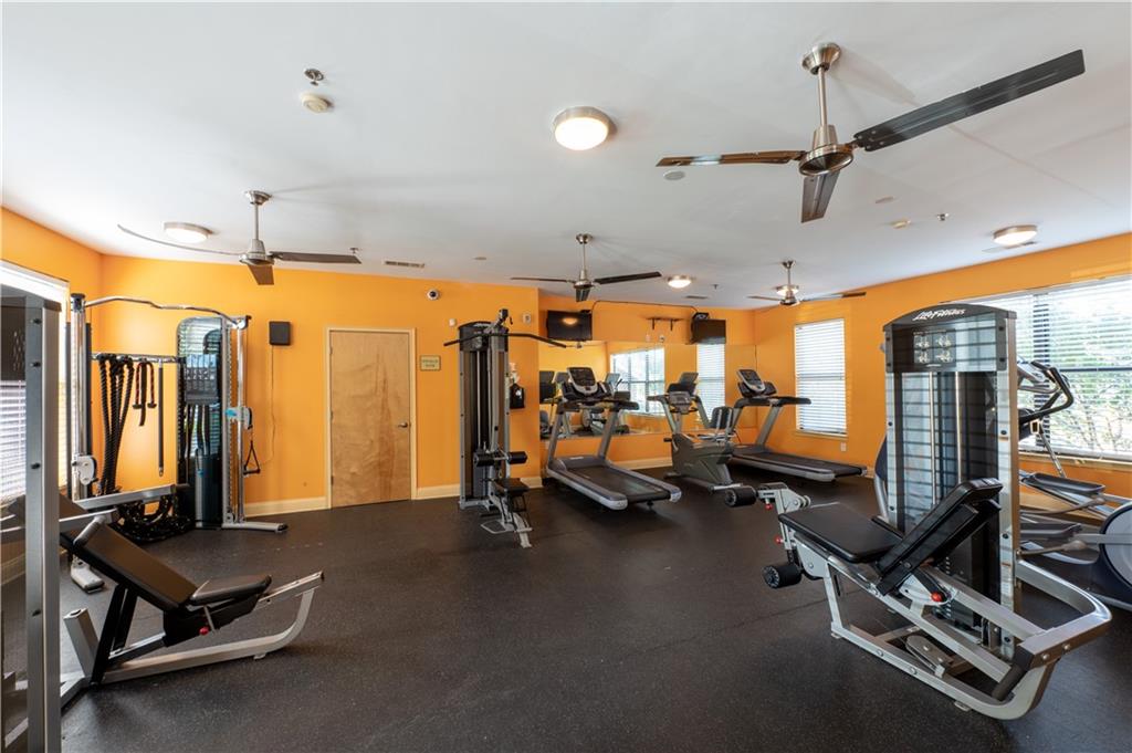 898 Oak Street Southwest, Unit 1410 Atlanta, GA 30310 - Photo 31 of 31 a view of a room with gym equipment