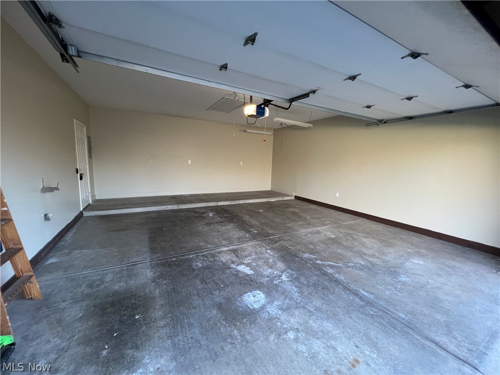 196 Wilcox Road Youngstown, OH 44515 - Photo 6 of 28 Gallery Image 6