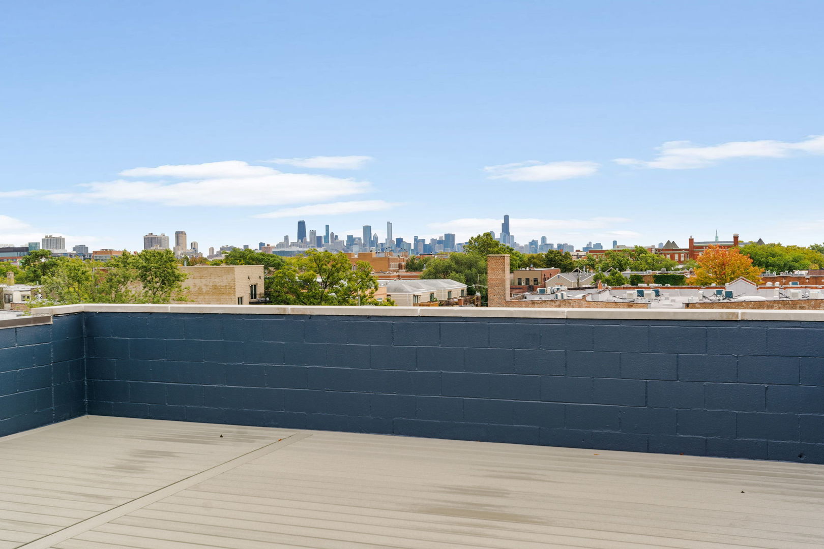 1426 West Irving Park Road, Unit 4 Chicago, IL 60613 - Photo 18 of 19 a view of city and ocean