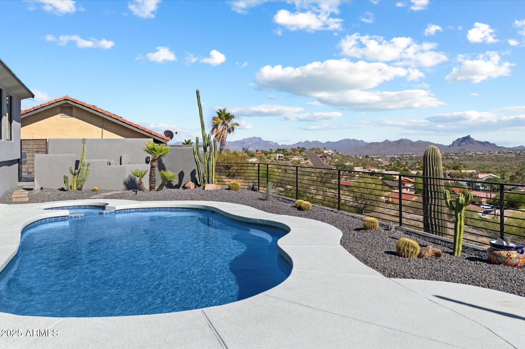 15031 Windyhill Road Fountain Hills, AZ 85268 - Photo 6 of 34 29-87952310