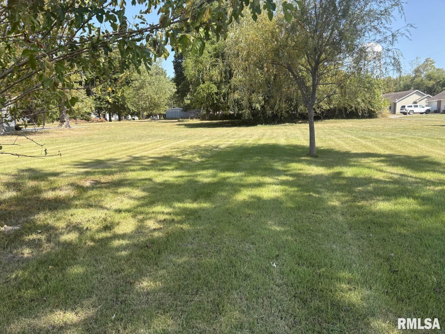 100 North 35th Street Herrin, IL 62948 - Photo 31 of 35 a view of an outdoor space and a yard