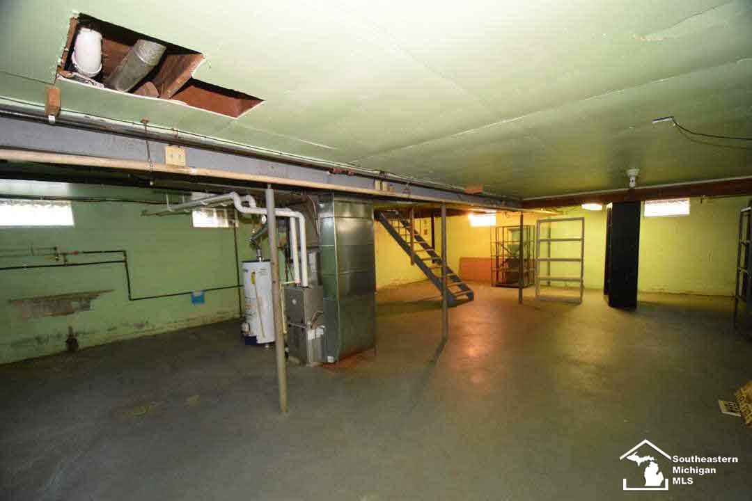 2189 Wells Road Dundee, MI 48131 - Photo 34 of 40 21150358-33.JPG