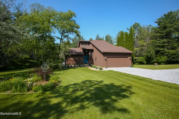$595,000 | 500 Creamery Road, Hinsdale, MA 01235