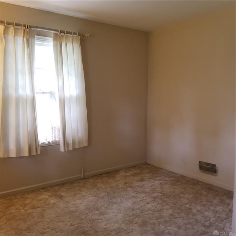 4443 River Ridge Road Dayton, OH 45415 - Photo 19 of 26 Gallery Image 19