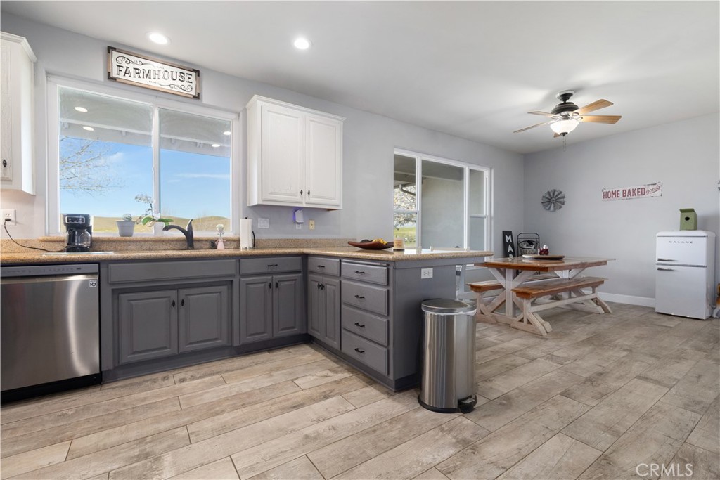 76870 Barker Road San Miguel, CA 93451 - Photo 15 of 66